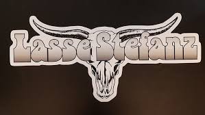 Listen to music from lasse stefanz like det regnar och regnar, peppelinos bar & more. En Valdigt Efterfragad 1 Meters Dekal Club Lasse Stefanz Facebook
