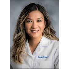 Marie Bernardo's Instagram, Twitter & Facebook