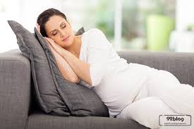 Berikut ini adalah beberapa masalah yang kerap mengganggu tidur. 5 Posisi Tidur Yang Baik Untuk Ibu Hamil Nyaman Sampai Trimester Akhir