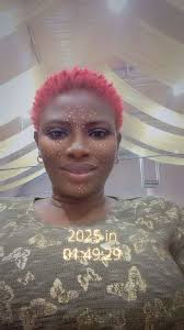 Someone wrote: I wanted to go to the airport from VI, and Bolt charged me  19K. Then the Bolt driver called me, saying he can't go for 19K, that it's  too small.