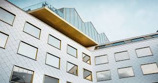 The Rock Radisson Red Hotel Vienna: le Scaglie Prefa ne ...