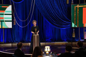 Actor in a supporting role (nam phụ xuất sắc nhất) emerald fennell với phim promising young woman. Ghtrdvxd Y5tym