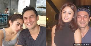 Nah, terlepas dari lidi brugman adalah saudara indra bruggman atau tidak, lidi brugman adalah tidak hanya itu, wanita muda yang rupawan ini adalah salah seorang selebriti yang memiliki feeds. Sering Kelihatan Berdua Indra L Bruggman Selvi Kitty Pacaran
