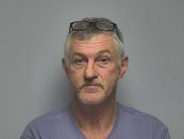 West Paducah man faces drug, traffic charges after police chase, crash