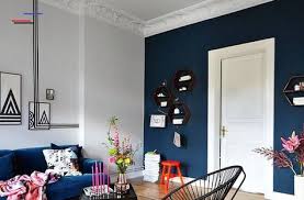 Warna Cat Yang Bagus Untuk Ruang Tamu Biru Dongker Putih 10 Desain Interior Cat Rumah Warna Biru Rumah Minimalis Ga In 2020 Home Room Design Home Decor Room Design