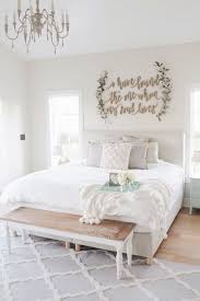 Shiplap can be installed vertically or horizontally for different looks. 25 Beautifully Cozy Farmhouse Bedroom Decor Ideas That You Ll Love Recipegood