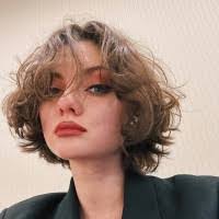 Daisy Harvey's Instagram, Twitter & Facebook