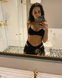 9,246 likes · 109 talking about this. Nastya Kamenskih Perestaralas S Otkrovennostyu Delaya Selfi Hvilya
