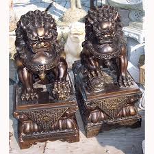 Design toscano chinese guardian lion foo dog asian decor statues, 9 inch, set of two male and female, polyresin, bronze finish 4.3 out of 5 stars 48 $62.90 $ 62. Bronze Foo Dogs Pair Statue