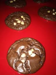Masukkan coklat dan mentega cair tadi kedalam adunan telur dan gula yang dipukul. Resepi Brownies Cookies Guna Sukatan Cawan Confirm Menjadi Daily Makan