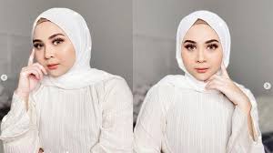 Maybe you would like to learn more about one of these? Pakai Gamis Terlihat Gemuk Seperti Ibu Ibu Kesha Ratuliu Ungkap Kekesalan Body Shaming Di Instagram Halaman All Serambi Indonesia