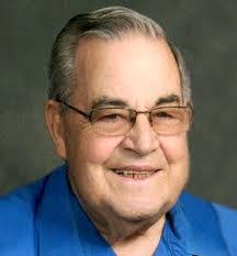 Kristin Ostrander's Instagram, Twitter & Facebook