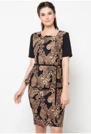 Blazer wanita muslimah modern tanpa lengan, model baju atasan terbaru 2020, model baju atasan thn 2020, model baju blazer muslimah tahun 2020, model baju cewek 2020. Model Baju Batik Kombinasi Atasan Dan Bawahan Desain Model Baju Model Pakaian Wanita Model Pakaian Batik