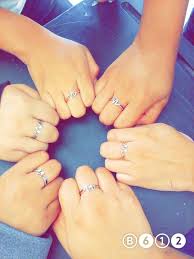 We did not find results for: A G K C P I Best Friend Rings Stylish Girl Images Girl Photography Poses