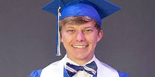 All Saints Episcopal School graduates 17 seniors