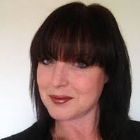 Michelle Batt's Instagram, Twitter & Facebook