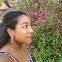 Ashley Redic's Instagram, Twitter & Facebook