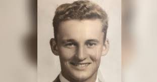 Richard Martz's Instagram, Twitter & Facebook