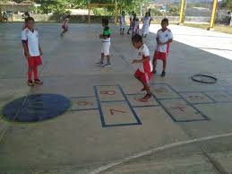 Bebida alcohólica típica de la selva peruana, hecha a base del macerado de la yuca. Los Juegos Tradicionales Para Mantener La Memoria Ludica De Tzjoâ¿ Noaâ¿ En El Dia Internacional De La Lengua Materna Codigo Dh