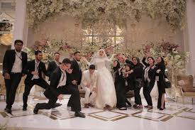 Berikut ini pesona citra kirana dan rezky aditya saat pre wedding serta prosesi lamaran. Rezky Aditya Citra Kirana By Akuwedding Bridestory Com