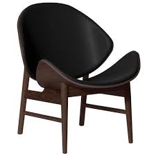 Warm Nordic S The Orange Lounge Chair In Smoked Oak And Black Leather Designed By Hans Olsen In 1955 Dani Chair Oak Furniture Land Furniture Chair