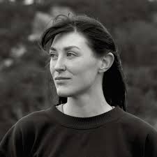 Congratulations Sarah Lou Kinneen who is the 2024/5 Parallax Emerging Film  Artist Award winner. Sarah Lou will receive a €5000 bursary, Associate  Membership with Sample-Studios, a studio in @nationalsculpturefactory and  an opportunity