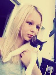 Heidi Gast (@b8752f181fca435)