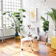 Vogue hair is registered under the company number 10237385. Inside This Is Salon The Chinatown Hair Salon That Feels More Like A Downtown Artist S Loft Vogue
