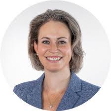 Melanie Hoste's Instagram, Twitter & Facebook