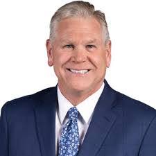 Donna Sabo's Instagram, Twitter & Facebook