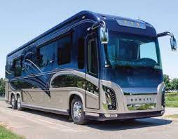 Join us as we walk through this beautiful 2019 newell coach! Newell 2020p Family Rving Magazine