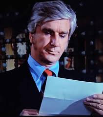 Columbo meets his idol, Nora Chandler, in 'Requiem for a Falling Star'  #columbojustonemorething