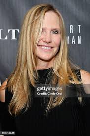 109 Cindy Duffy Fotos und hochauflösende Bilder