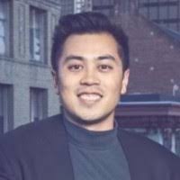 Charles Toth's Instagram, Twitter & Facebook