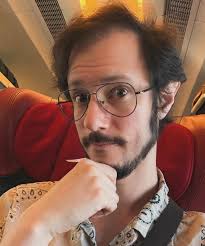 Ero abbastanza sicuro che non avrei mai vissuto (ancor meno incontrato) Nobuo  Uematsu, per quanto sia una delle forse tre persone “estranee” più  influenti e importanti della mia vita. E invece… Eccoci