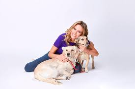 Luisa mell é protetora e defensora dos animais e do meio ambiente. Luisa Mell Reune Celebridades Em Live De Adocao De Animais