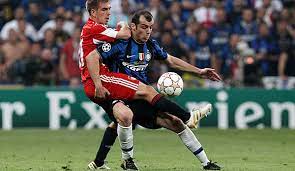 Born 27 july 1983) is a macedonian professional footballer who plays as a forward for italian club genoa. Das Ajax Von Nordmazedonien Wie Goran Pandev Seinen Selbst Gegrundeten Klub Nach Europa Fuhrte