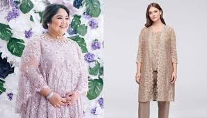 Dress batik yang dijual di pasaran terdiri dari beragam motif, warna, bahan, ukuran, cutting, hingga anda akan melihat berbagai model dress batik yang bagus untuk wanita gemuk di bawah ini. 10 Model Kebaya Modern Buat Pemilik Tubuh Plus Size Berhijab Atau Nggak Bisa Semua