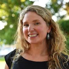 Allison Munichiello (@AllisonMuni)