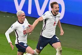 Grand acteur du parcours de l'italie pendant l'euro 2021, leonardo spinazzola assistera dimanche à la finale entre la nazionale et l'angleterre (21h). Etisjmnne2rlum