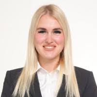 Patricia Kiss's Instagram, Twitter & Facebook