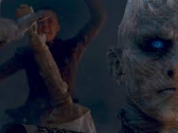 After thousands fell during the fight in the long night, arya managed to kill the night king — and destroy every single white walker and wight in the process. Game Of Thrones Script Shows Why Arya Jumped High To Kill Night King