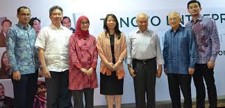 Sukanto tanoto is owner of royal golden eagle, a group with businesses in pulp and paper, palm oil, and energy. Entrepreneurship And The Courage To Dream And Start An Endeavor Tanoto Foundation