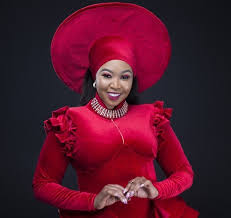 Ncwane died at the fourways life hospital due to kidney failure, leaving fans and peers shocked over the sudden death. Ayanda Ncwane Spills The Tea On Rhodurban Season 1 Drama
