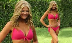Plastic surgery has been a hot topic for hollywood celebrities from ages. Nancy O Dell 52 Reveals How She Stays Slender By Working Out On Elliptical And Eating Egg Whites Daily Mail Online