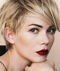 Le but est de gommer vos traits marqués avec la bonne coupe de cheveux. Epingle Sur Coupe Cheveux Courts