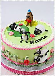 I was more than 16 hours busy with this cake! Shaun The Sheep Butter Cream Decoration Faradyscake