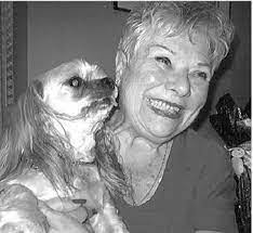 Beth Kenner's Instagram, Twitter & Facebook