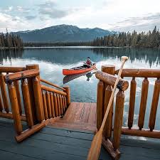 This Is One Of The Places That Screams Summer The Perfect Wooden Dock With The Comfiest Adorak Chairs And A Vie Purpose Of Travel Travel English Countryside