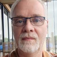 Eric Bosma's Instagram, Twitter & Facebook